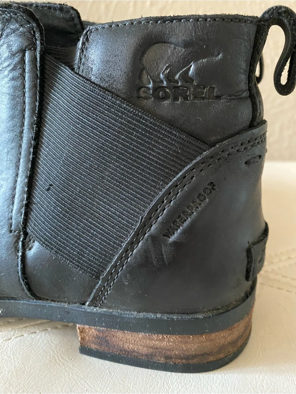 Sorel Emelie Chelsea Boots Women 8 Black Waterproof Leather Ankle gorpcore Y2K